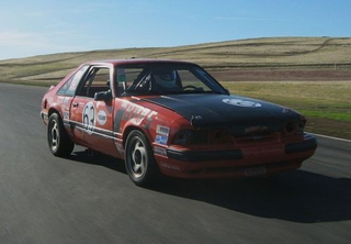 Illustration for article titled The Top 152 Lemons Of The 24 Hours Of LeMons Arse Freeze-A-Palooza 2009!
